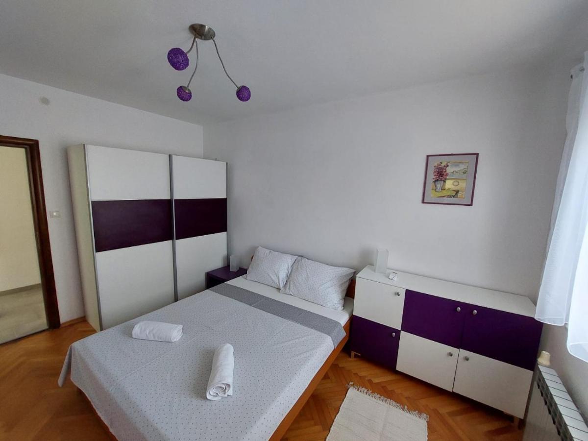 Apartments Mario Primošten Esterno foto