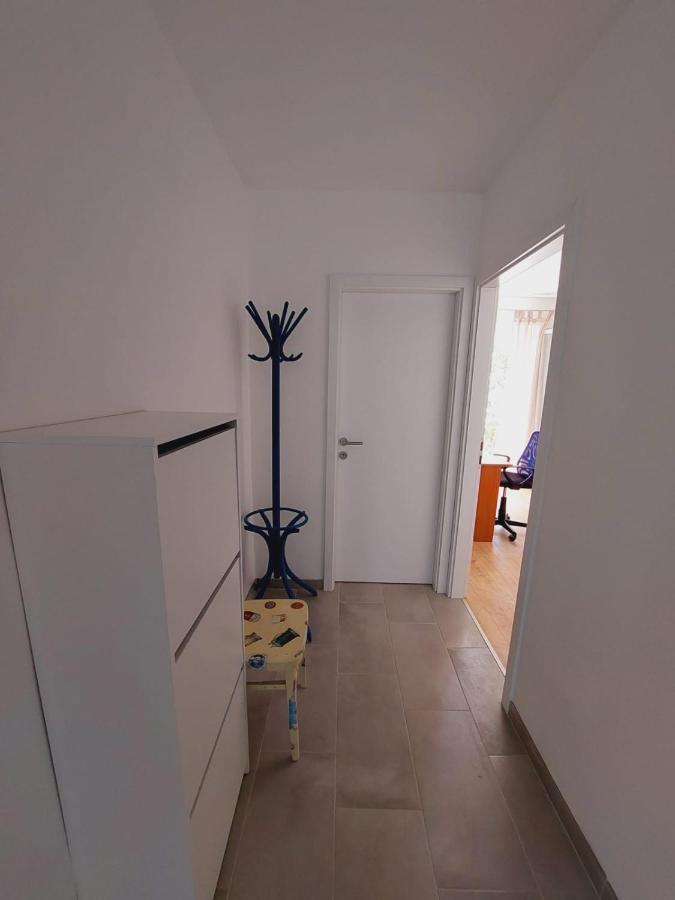 Apartments Mario Primošten Esterno foto