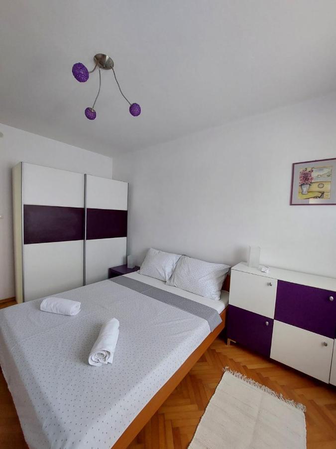 Apartments Mario Primošten Esterno foto