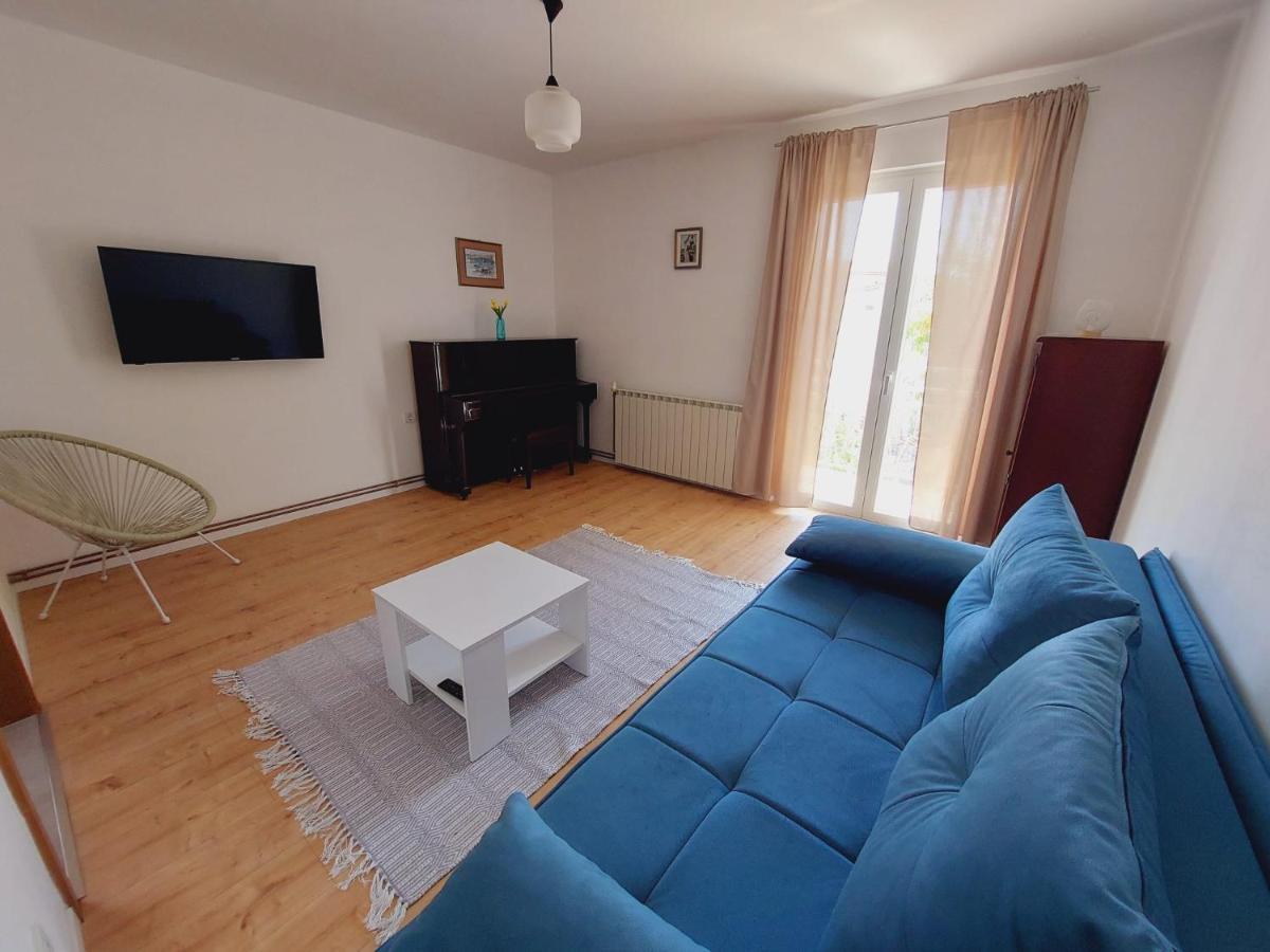 Apartments Mario Primošten Esterno foto