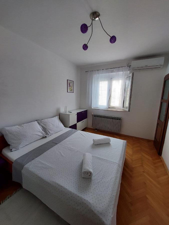 Apartments Mario Primošten Esterno foto